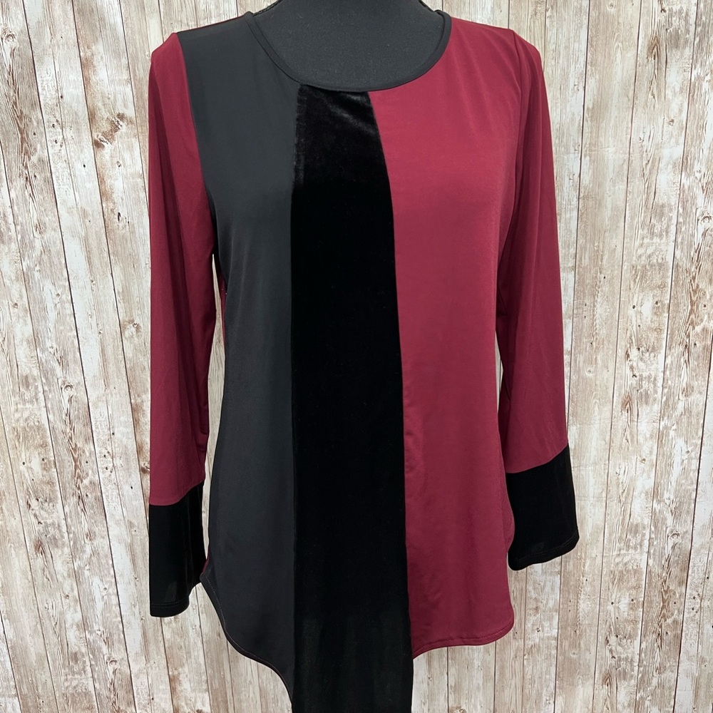 Alfani Maroon and Black Asymmetrical 3/4‎ Sleeve Blouse